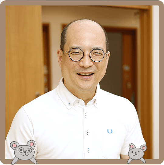 院長 問山 健太郎